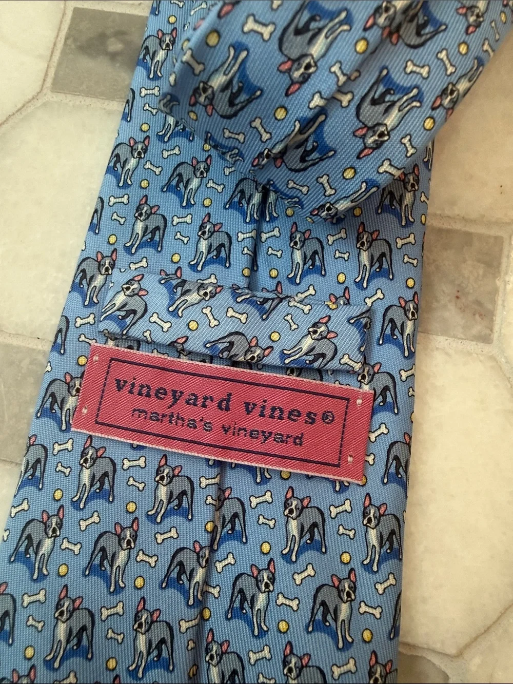 Vineyard Vines Light Blue Dog & Bone Pattern Men's Tie